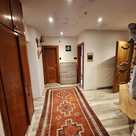 Villa Ganzes Haus Mit Almcharakter Lieserbrücke Esterno foto